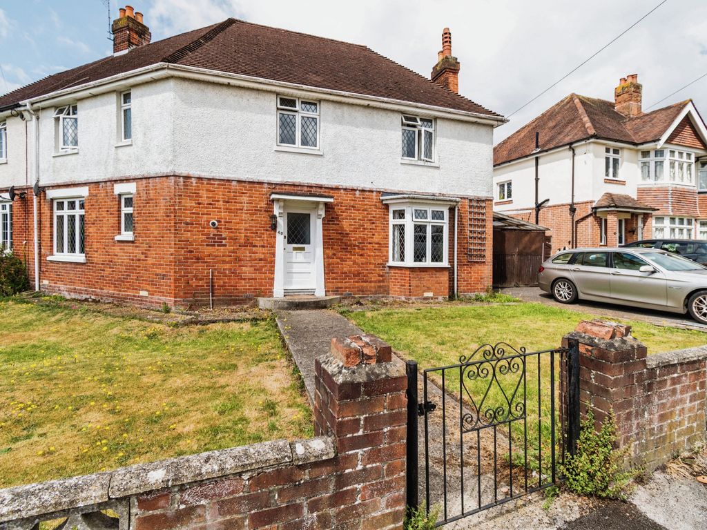 3 bed semidetached house for sale in Shanklin Road, Upper Shirley