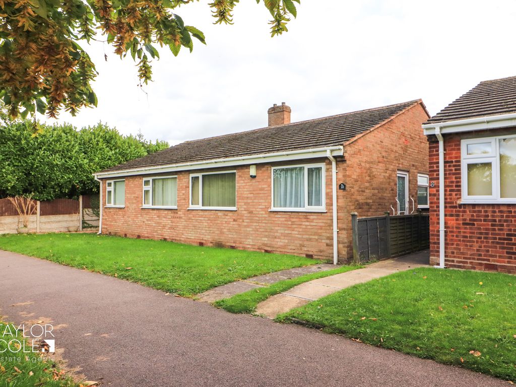 2 bed semidetached bungalow for sale in Elm Tree Walk, Tamworth B79, £