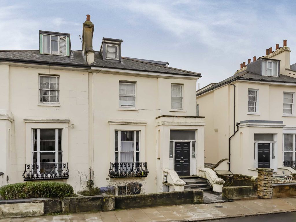 10 bed semidetached house for sale in Belsize Road, London NW6, £