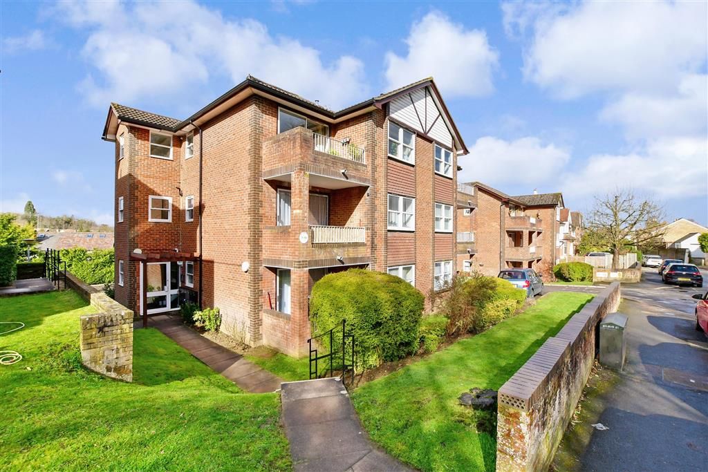 1 bed flat for sale in Elm Road, Redhill, Surrey RH1 Zoopla