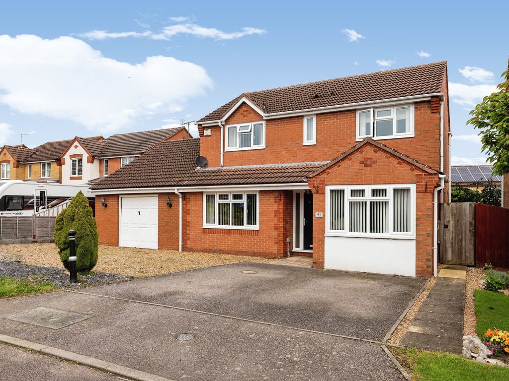 4 bed detached house for sale in Hay Close, Rushden NN10 Zoopla