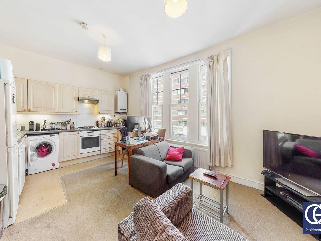 2 bed flat to rent in Balham Hill, London SW12, £2,300 pcm Zoopla