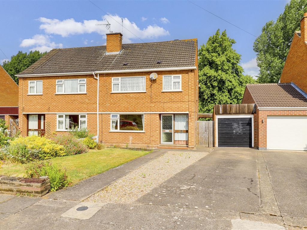 3 bed semidetached house for sale in Lune Close, Attenborough, Nottinghamshire NG9 Zoopla