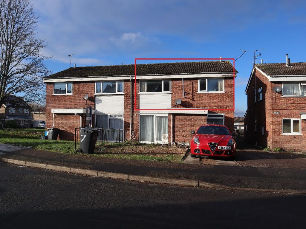 Teignmouth Close, Leicester LE5  