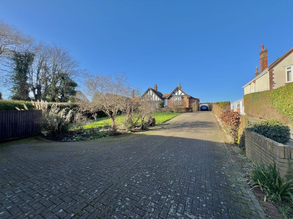 3 bed semidetached bungalow for sale in Eye Road, Peterborough PE1, £