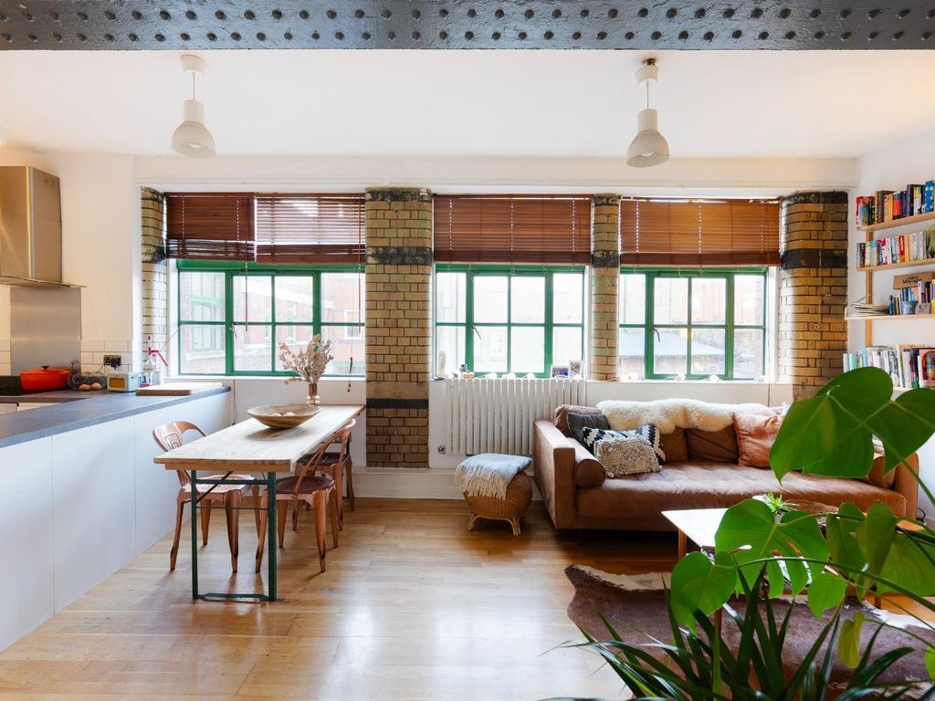 3 bed flat for sale in Redcliff Street, Redcliffe, Bristol BS1, £