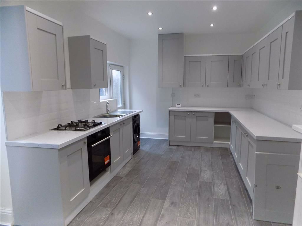 5 bed terraced house for sale in Haworth Road, Gorton, Manchester M18