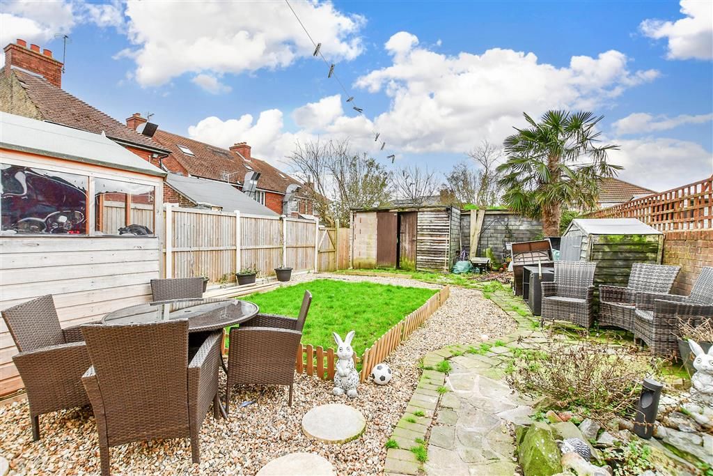 3 bed semidetached house for sale in Arthur Road, Deal, Kent CT14, £