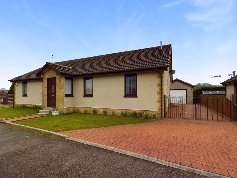 5 bed bungalow for sale in Nisbet Way, Ravenstruther, Lanark ML11, £