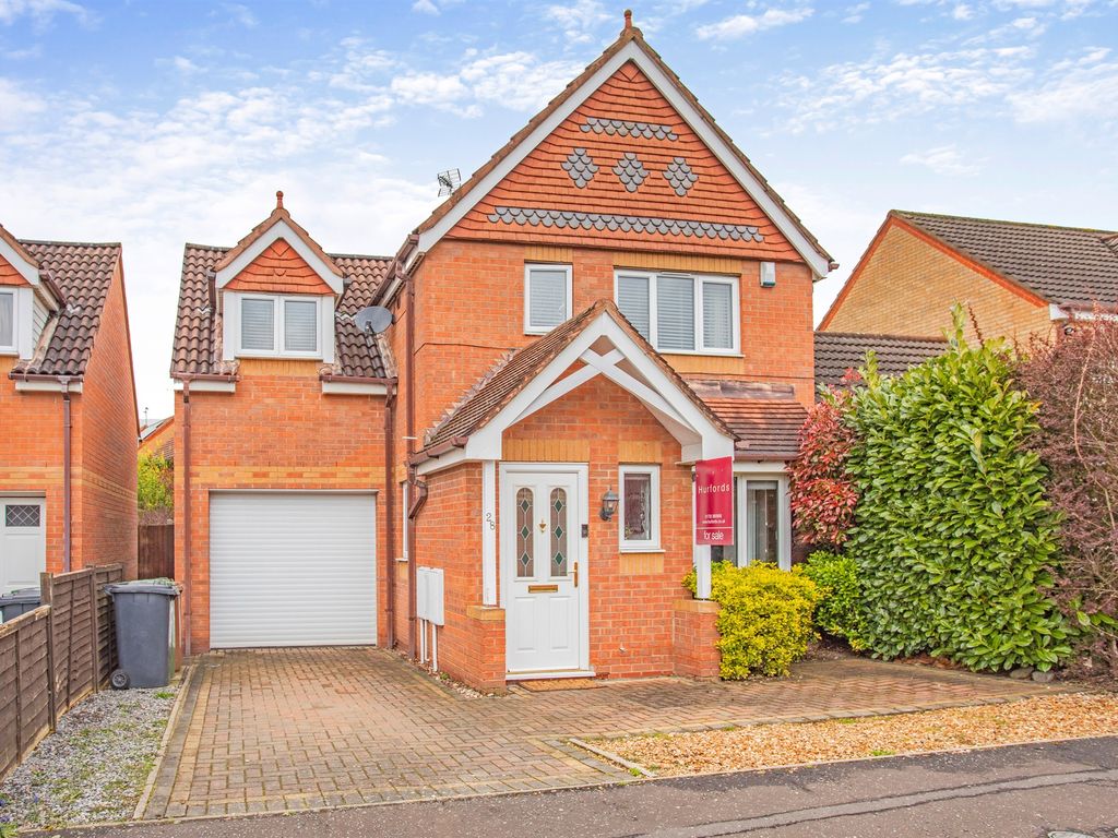 3 bed detached house for sale in Chandlers, Orton Brimbles