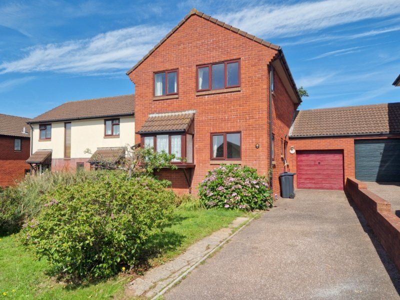 3 bed linkdetached house for sale in Bunn Road, Exmouth EX8, £350,000