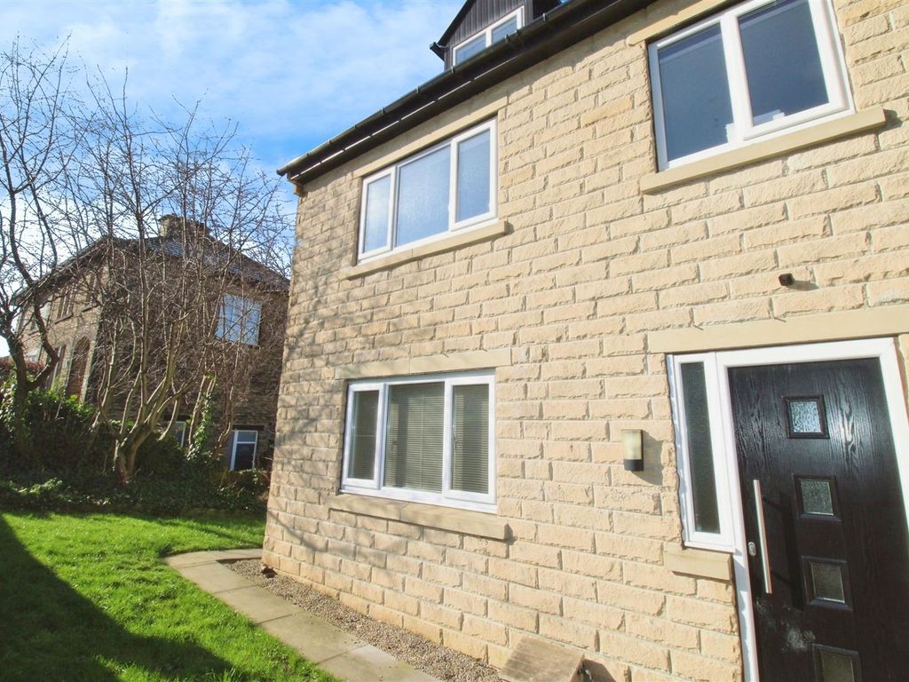 4 bed semidetached house to rent in Carr Lane, Shipley BD18, £995 pcm