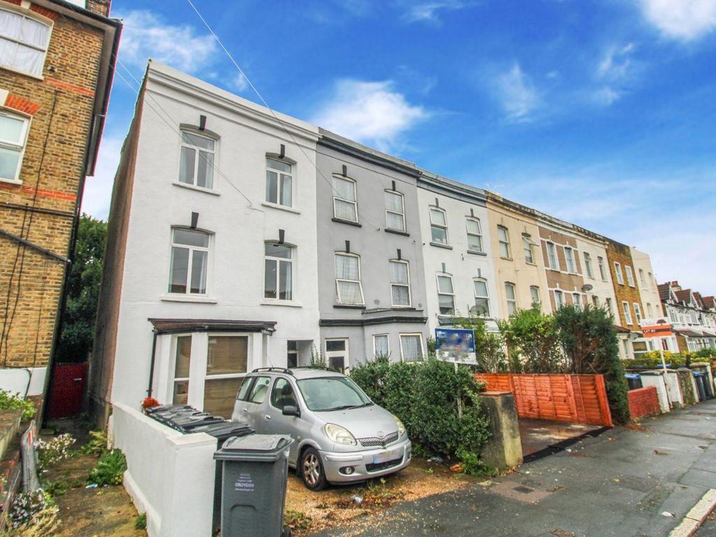 3 bed flat for sale in Elgin Road, Croydon, Surrey CR0, £300,000 Zoopla