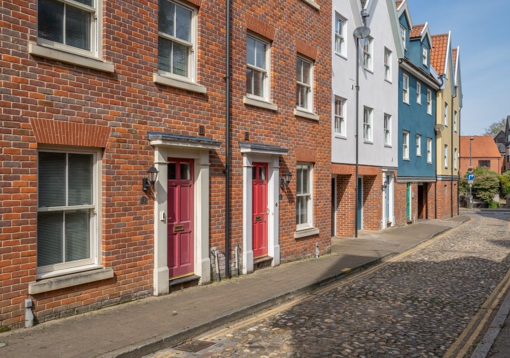 5 bed town house for sale in Pigg Lane, Norwich NR3 Zoopla