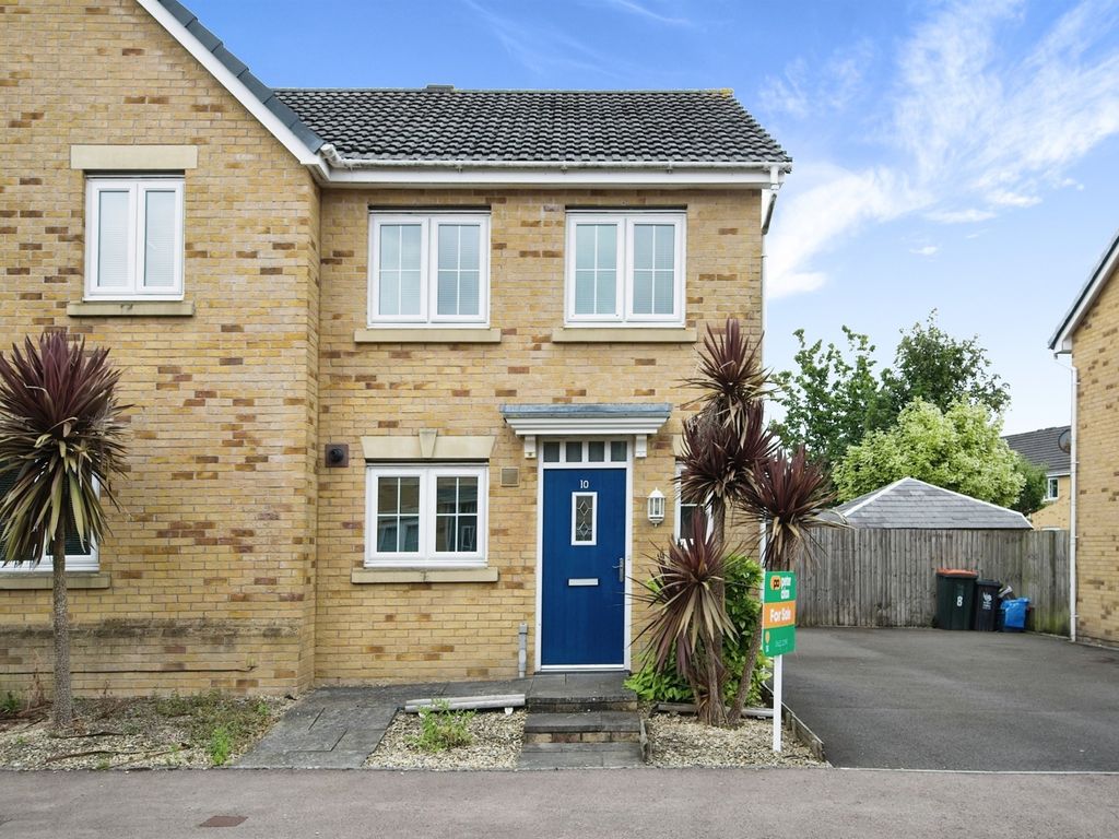 2 bed semidetached house for sale in Schooner Circle, Duffryn, Newport