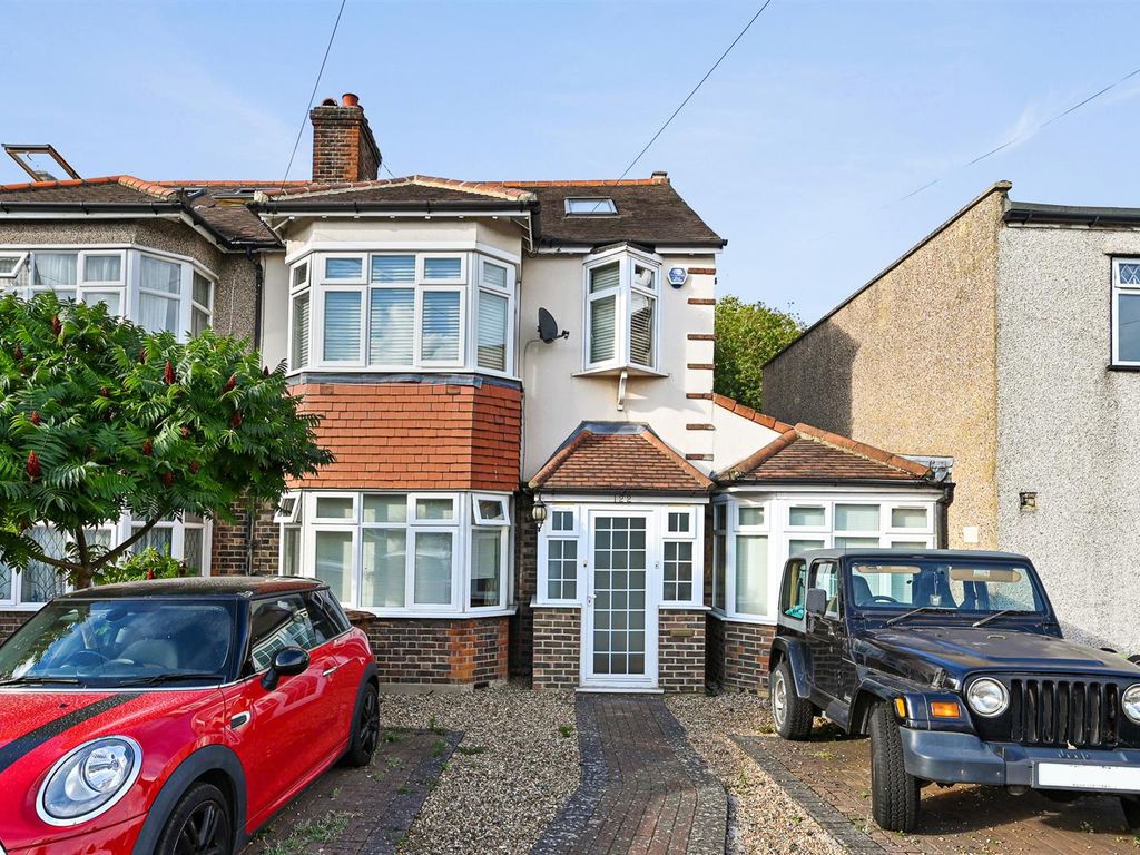 3 bed flat for sale in Wandle Road, Morden SM4 Zoopla
