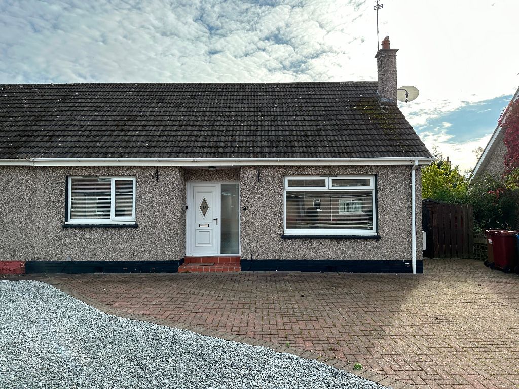 2 bed semidetached house to rent in Ballinard Road, Broughty Ferry