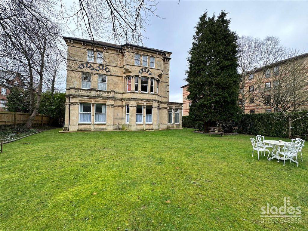 1 bed flat for sale in Bourne Close, Westbourne, Bournemouth BH2, £