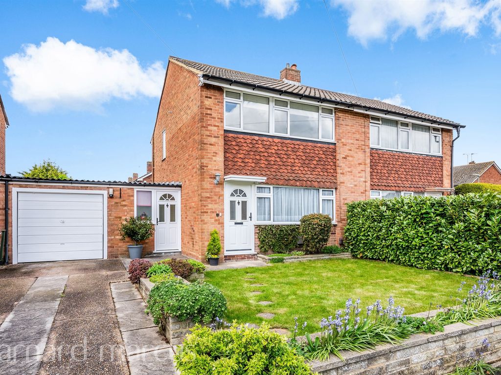 2 bed semidetached house for sale in Lavender Road, West Ewell, Epsom