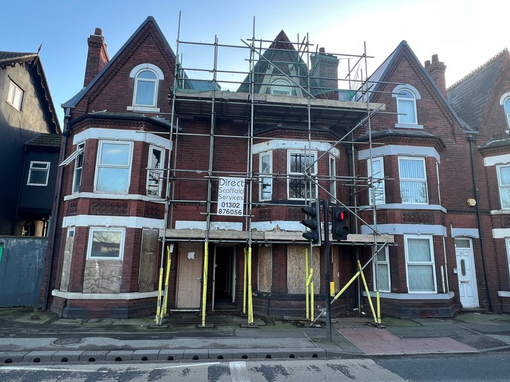 5 bed terraced house for sale in Balby Road, Balby, Doncaster DN4 Zoopla