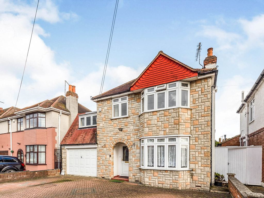 5 bed detached house for sale in Buckland Avenue, Slough SL3 Zoopla