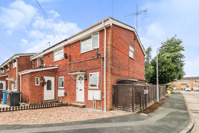 2 bed terraced house for sale in Downfield Avenue, Hull HU6 Zoopla