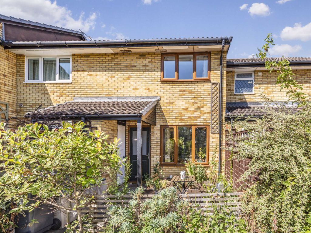 Wainwright Grove, Isleworth TW7  