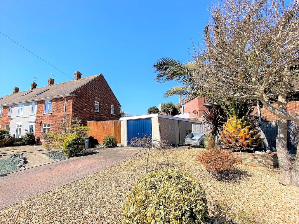 2 bed end terrace house for sale in Doncaster Road, Weymouth DT4 Zoopla