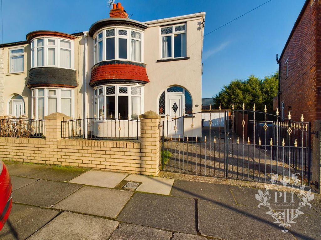 3 bed semidetached house for sale in Hutton Road, Middlesbrough TS4