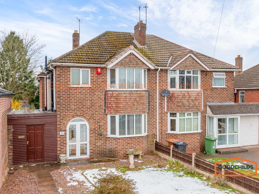 3 bed semidetached house for sale in Chase Road, Brownhills WS8 Zoopla