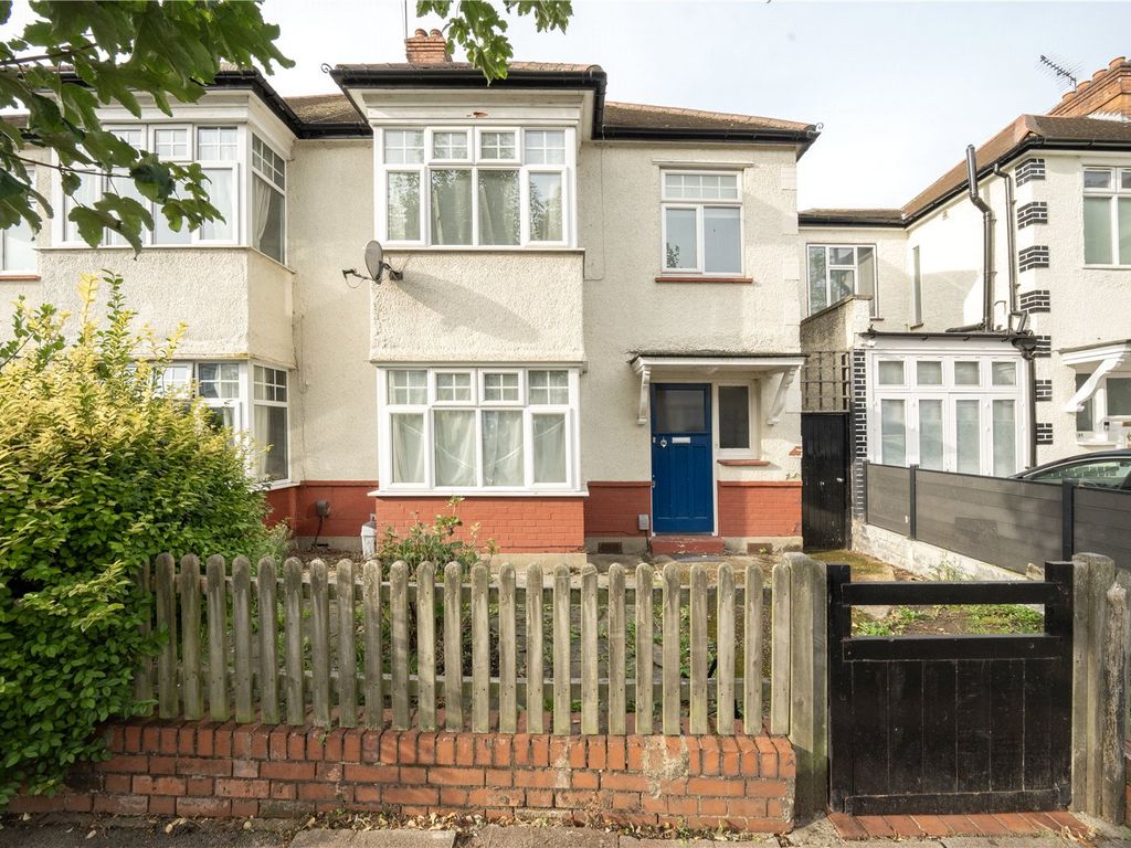 4 bed detached house to rent in Hanover Road, London NW10, £3,500 pcm