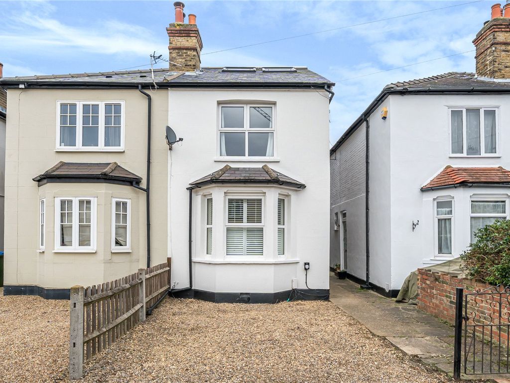 4 bed semidetached house for sale in Russell Road, WaltonOnThames