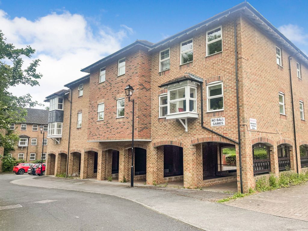 2 bed flat to rent in St. Giles Close, Gilesgate, Durham DH1 Zoopla