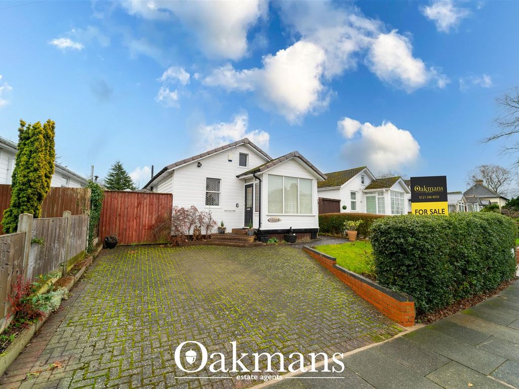 2 bed bungalow for sale in Hawkesley Crescent, Northfield, Birmingham