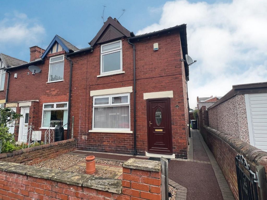 2 bed end terrace house for sale in Devonshire Avenue East, Hasland