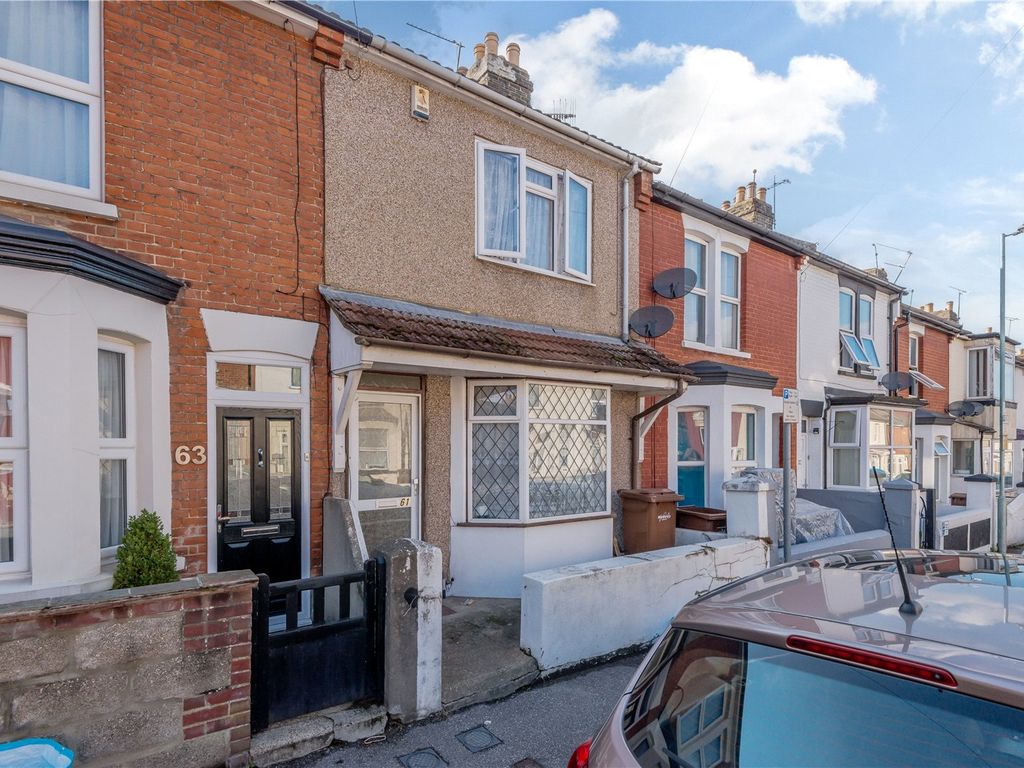 3 bed terraced house for sale in Cowper Road, Gillingham, Kent ME7 Zoopla