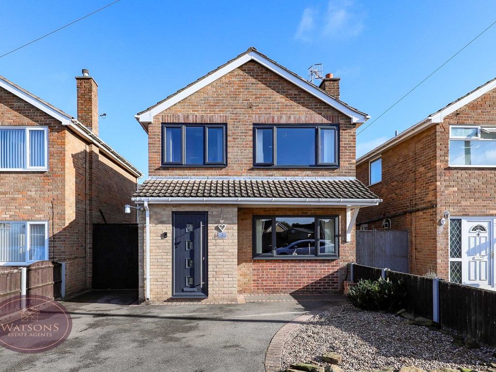 3 bed detached house for sale in Byron Crescent, Awsworth, Nottingham