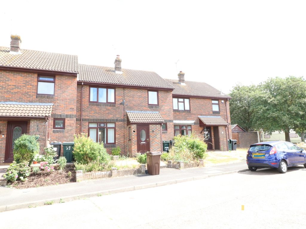 3 bed terraced house to rent in Orion Way, Willesborough, Ashford TN24
