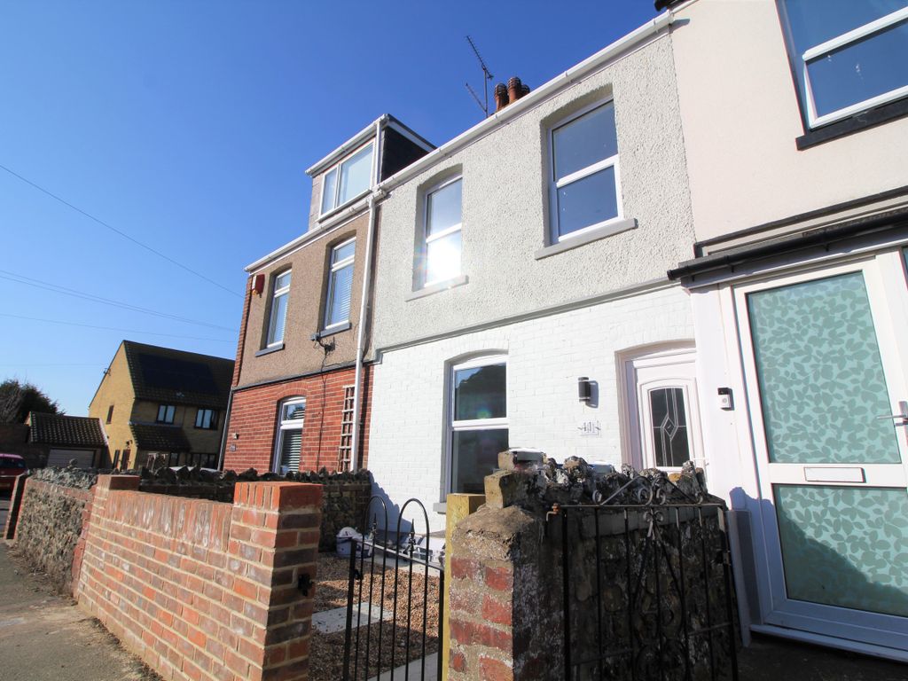 3 bed terraced house to rent in St. Road, WestgateOnSea CT8, £