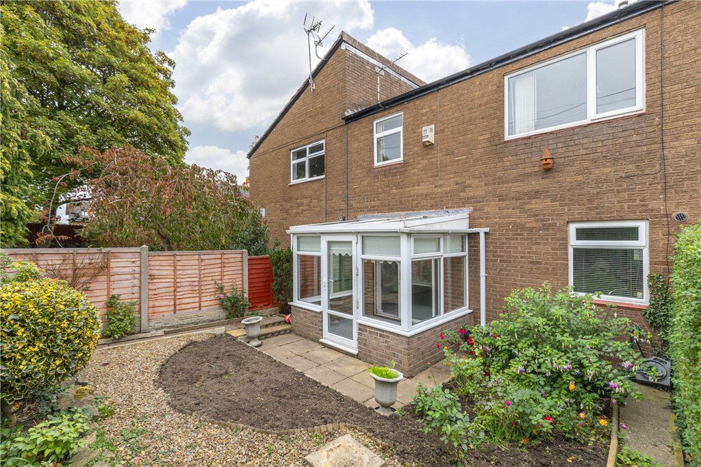 Wayland Approach, Leeds, West Yorkshire LS16  