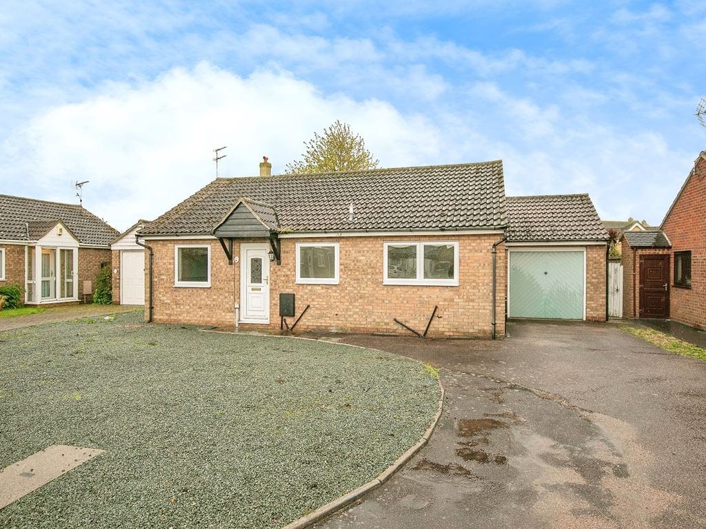 2 bed detached bungalow for sale in Saxmundham Way, ClactonOnSea CO16