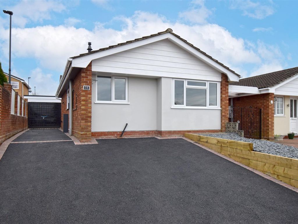 2 bed detached bungalow for sale in Camellia Close, Mickleover, Derby