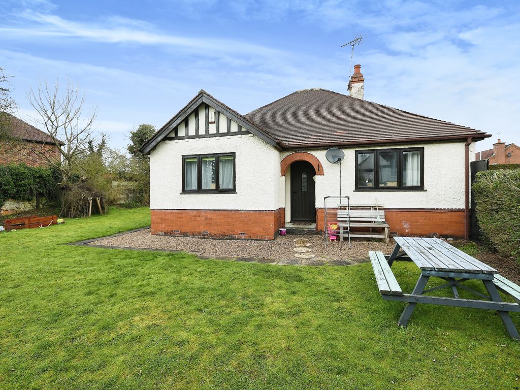 3 bed bungalow for sale in The Orchard, SuttonInAshfield NG17 Zoopla