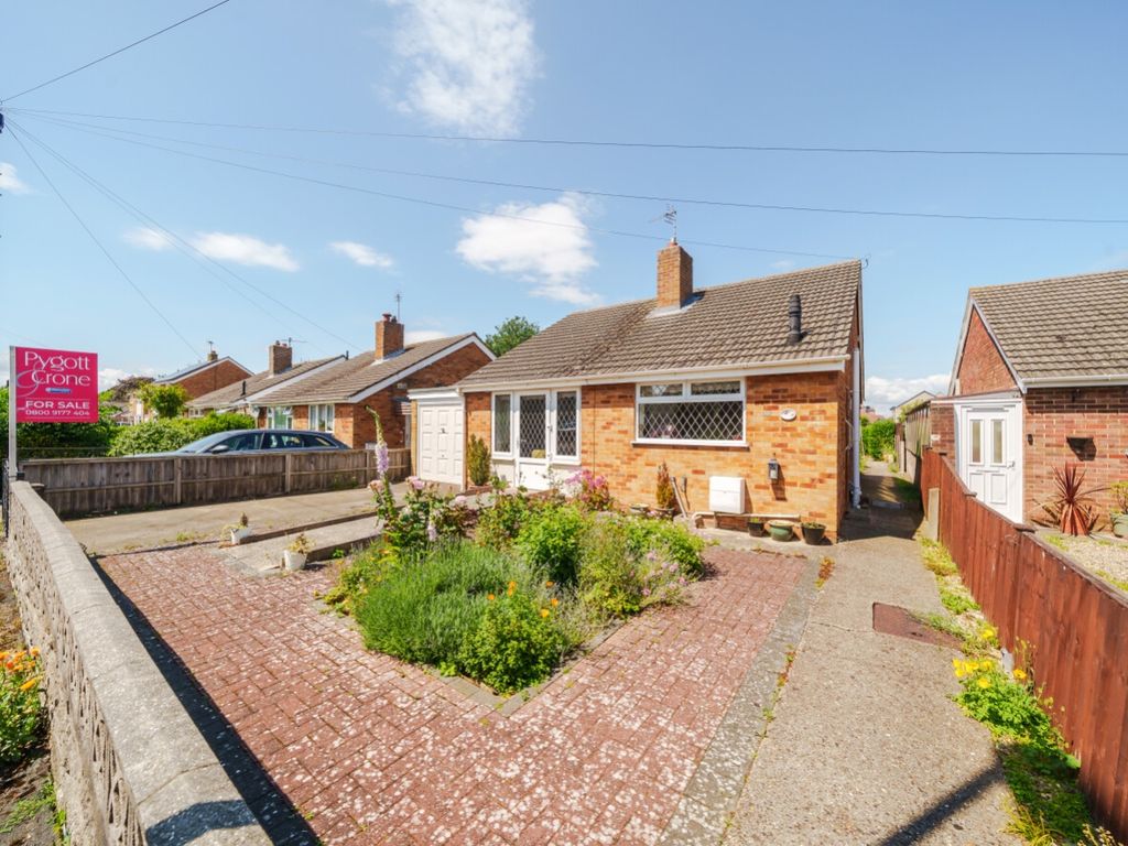 2 bed detached bungalow for sale in Pilgrims Way, Spalding