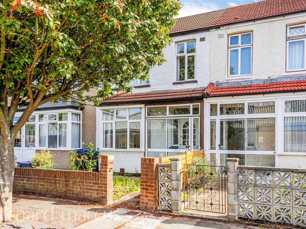 3 bed terraced house for sale in Collingwood Road, Mitcham CR4, £