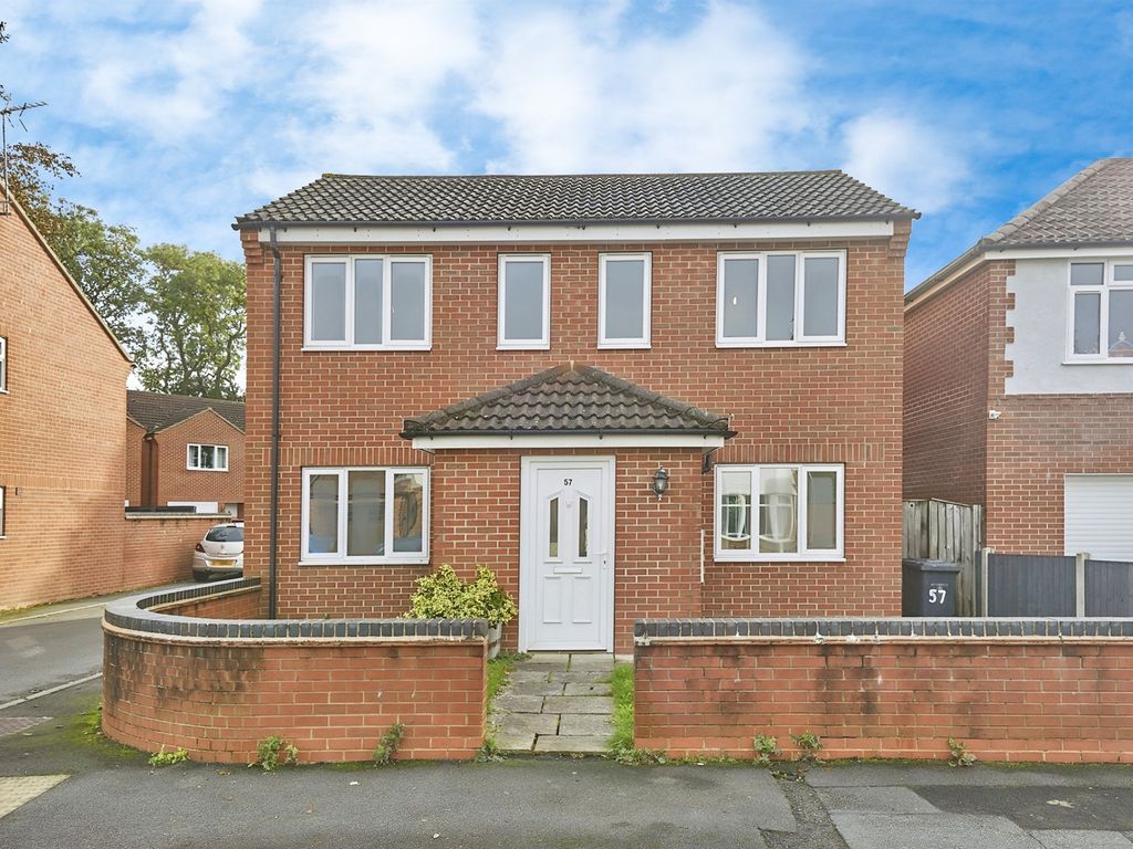 4 bed detached house for sale in Lime Grove, Chaddesden, Derby DE21, £