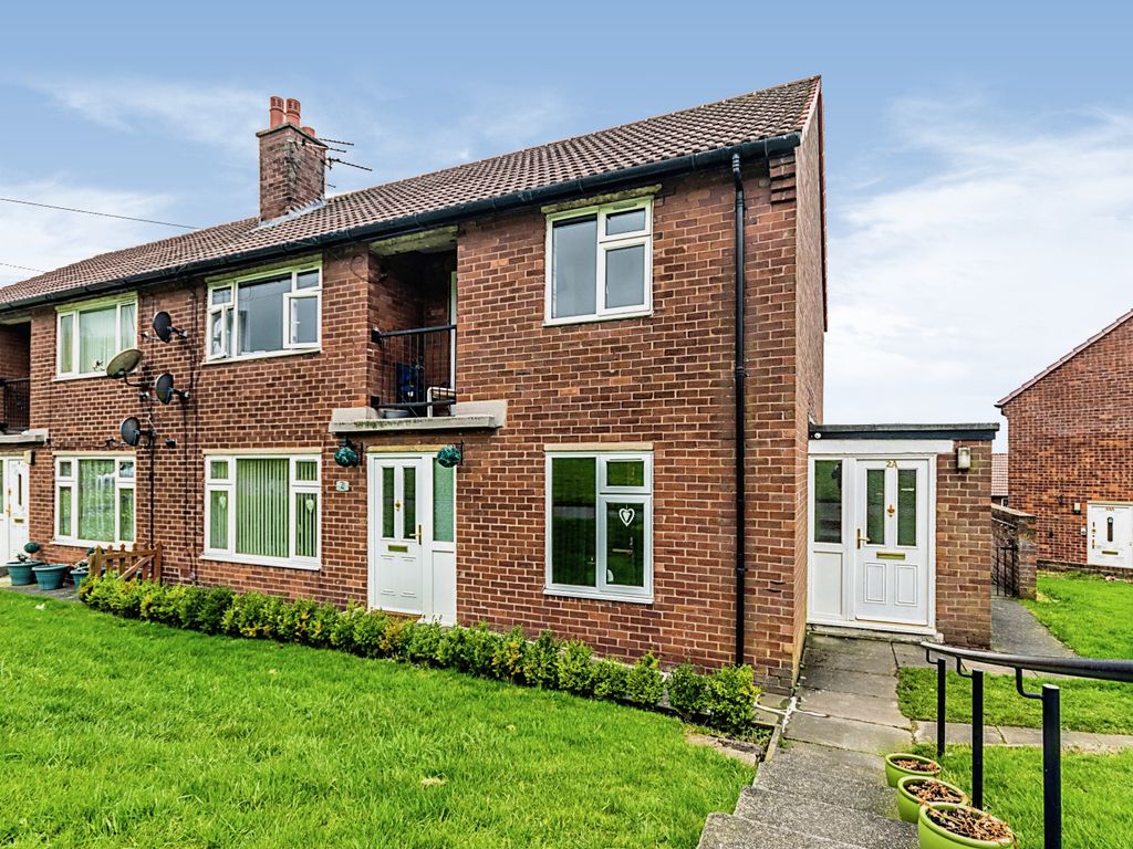 2 bed flat for sale in Rowan Crescent, Dukinfield, Greater Manchester