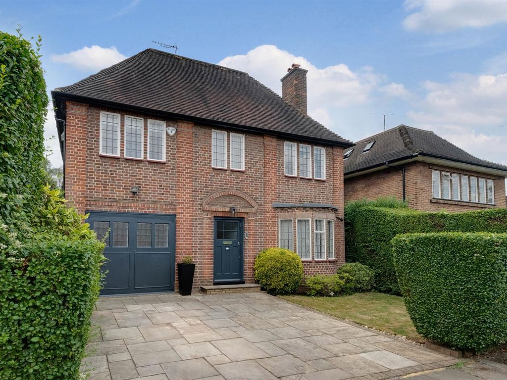 6 bed semidetached house for sale in Litchfield Way, London NW11, £