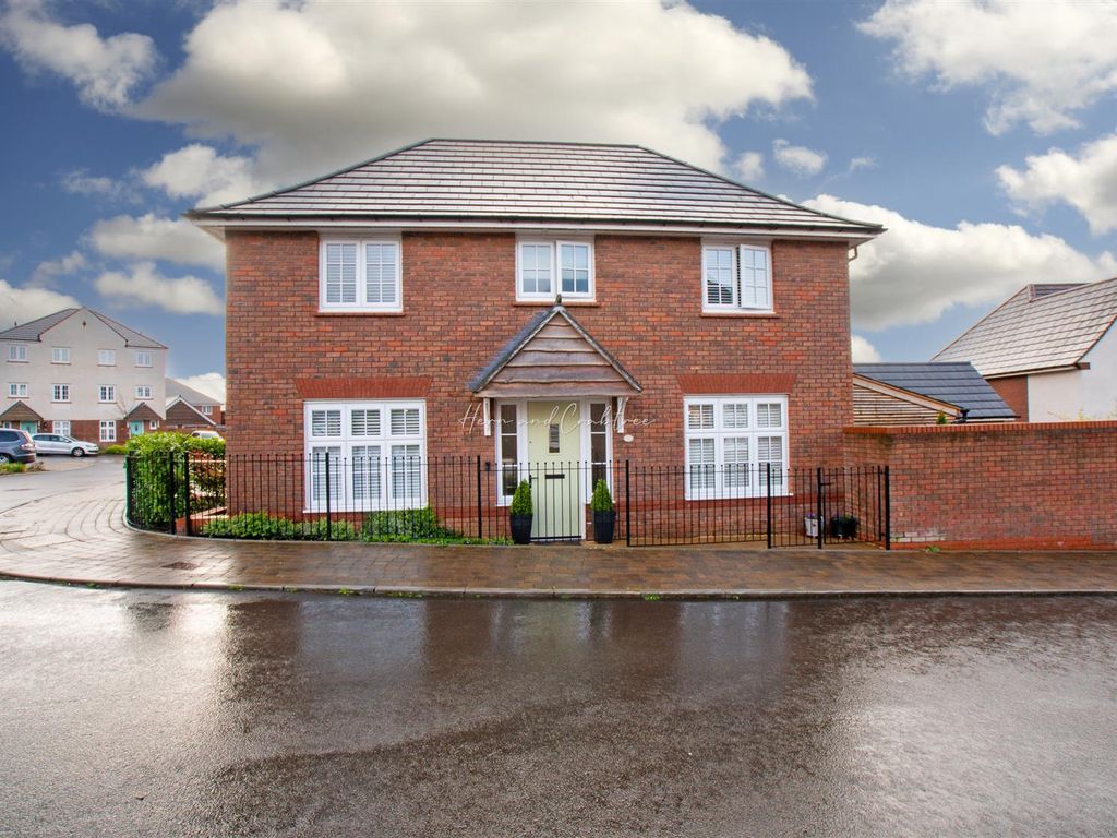 3 bed detached house for sale in Pentrebane Drive, Cae St Fagans