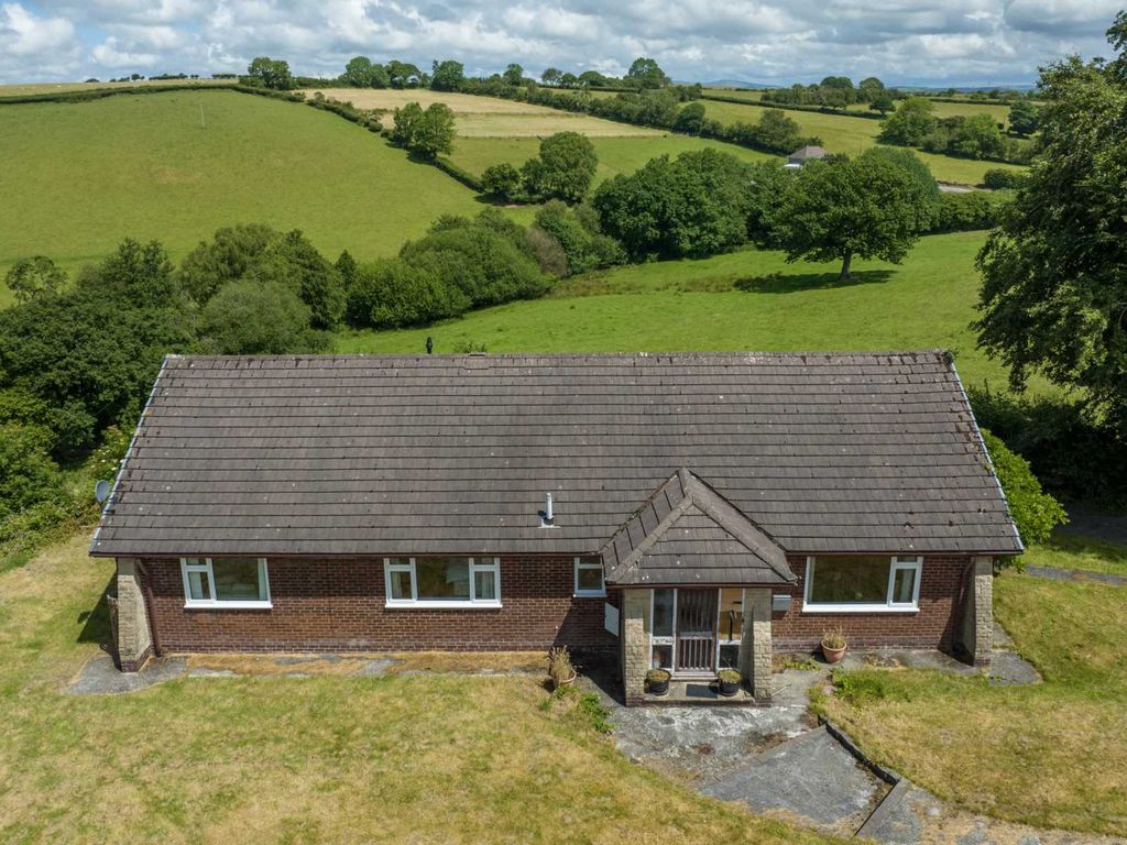 3 bed bungalow for sale in New Cross, Aberystwyth SY23 Zoopla